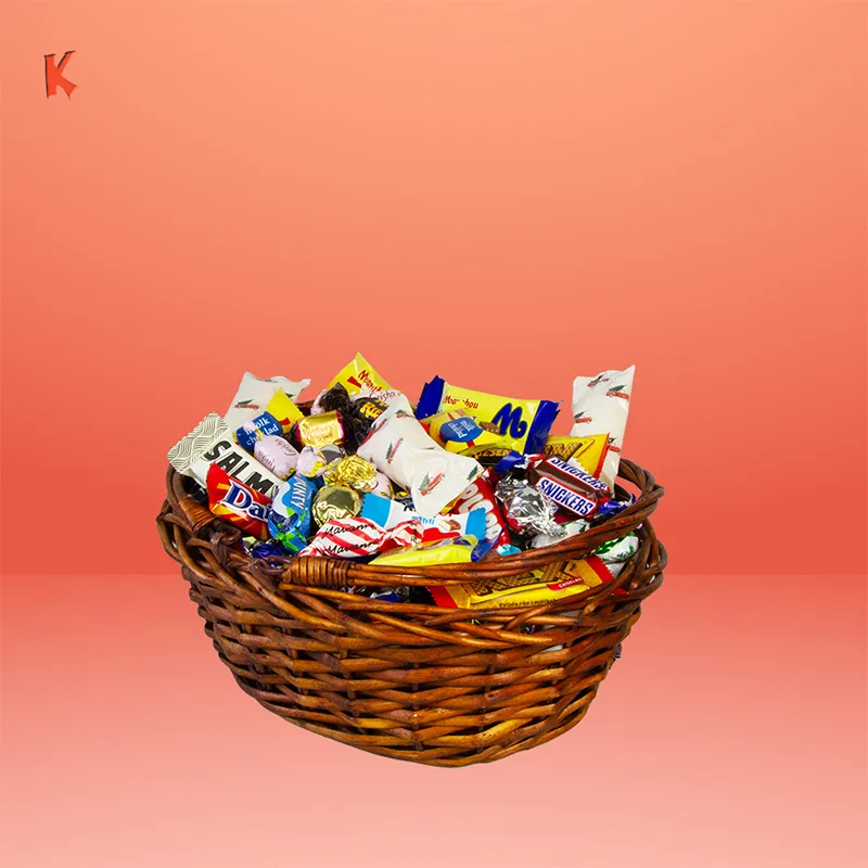 Julkorg liten med mixade pralinkulor 1500g